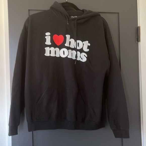 Danny Duncan Other - Danny Duncan I Love Hot Moms Black Hoodie Size Large